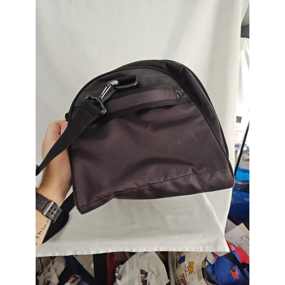 Nike Duffel Bag Black TC0241-010‎ Embroidered Logo Travel shoe Garage with strap